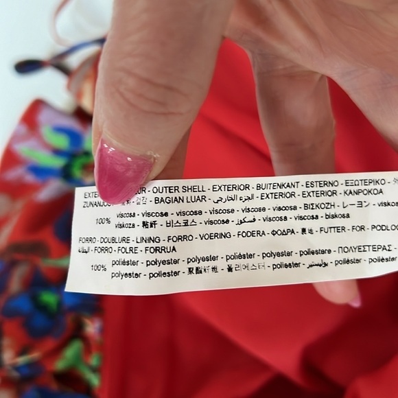 NWOT Zara Women's Red Floral Crop  Ruffled Top with spaghetti Straps - Picture 7 of 10